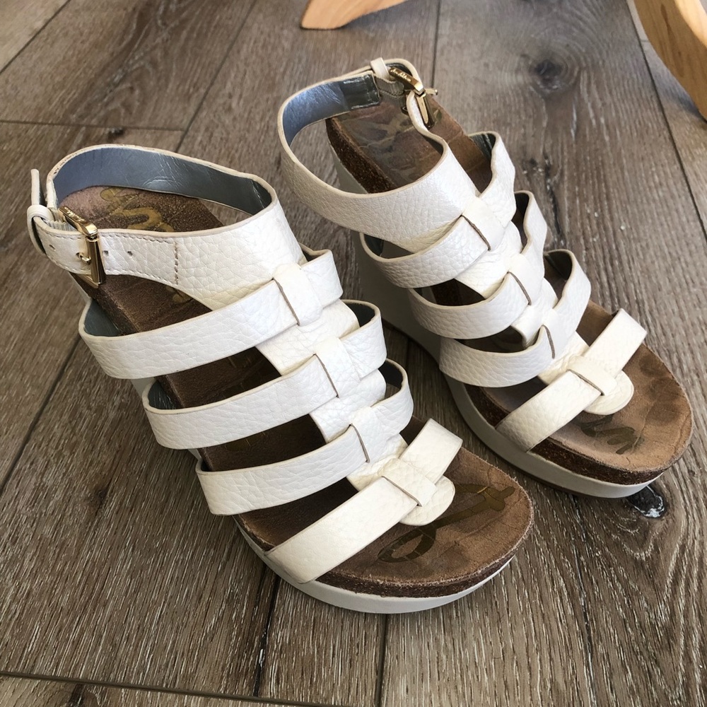 Sam Elderman white wedge sandal. Size 7.5
